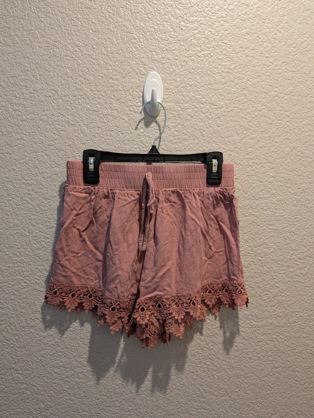 Forever 21 pink flowy shorts - Size Small